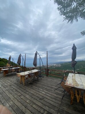 Bungalow – classic, terrasse, fjellutsikt | Terrasse/patio