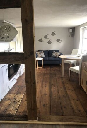 Private kitchen - Katis Nest Comfortable Holiday Residence (Wieck auf dem Darss)