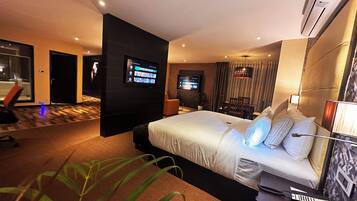 Luksussviitti, poreamme, vuoristonäköala