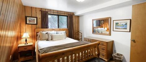 5 habitaciones, tabla de planchar con plancha y wifi gratis