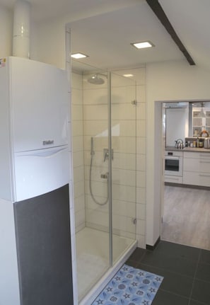 Private kitchen - Holiday Apartment Harle-wack (Neustadt an der Weinstrasse)