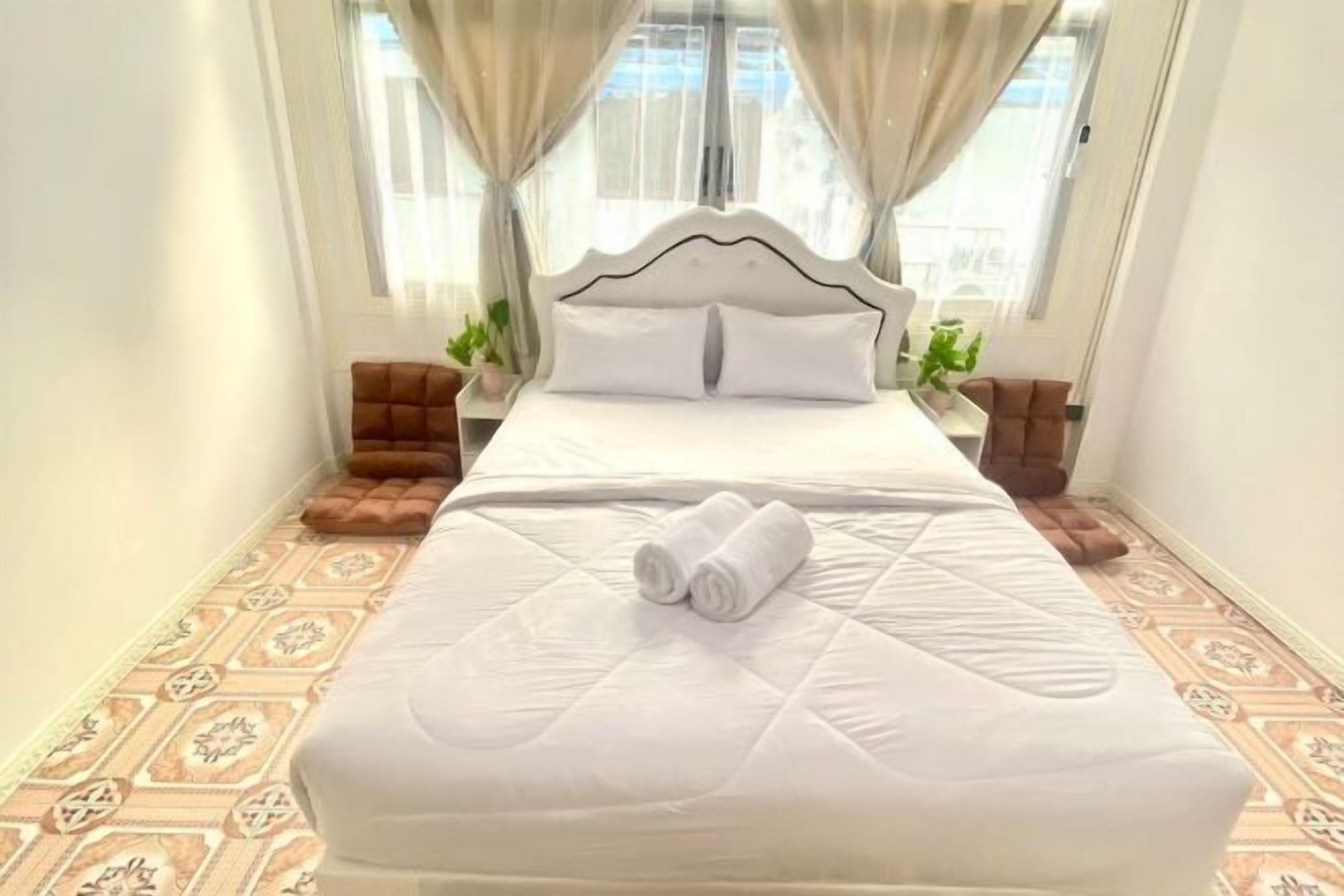 Wi-Fi de cortesia, roupa de cama