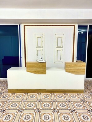 Reception - Guesthouse Station (Bangkok)