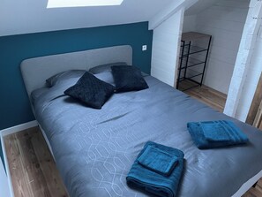 3 bedrooms, WiFi, bed sheets