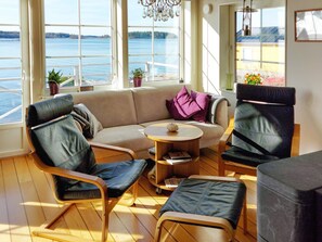 House | Living area