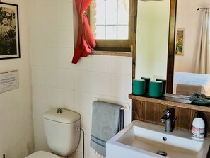 Apartment | Bathroom - Holiday Home Casa Lena (Gavorrano)