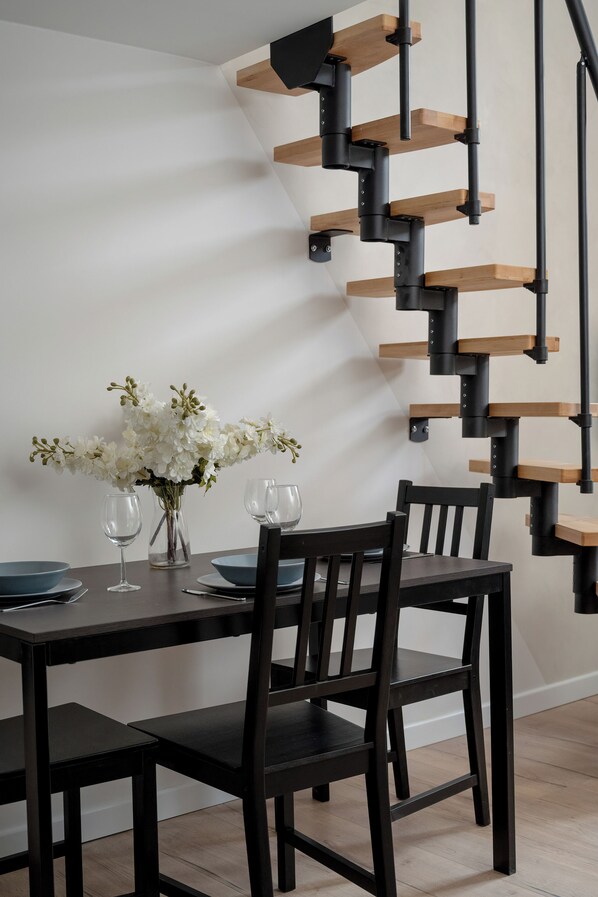 Apartment, 1 Schlafzimmer, Küche | Wohnzimmer