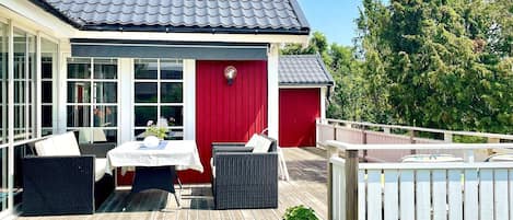 House | Exterior