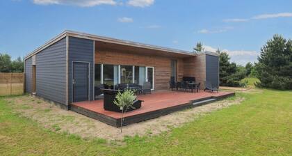 4 Star Holiday Home in Vaeggerlose