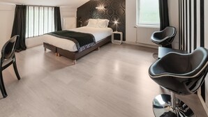 บ้านพัก | 10 ห้องนอน, ตกแต่งพิเศษโดยเฉพาะ, ผ้าปูที่นอน