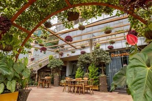 Unclassified image, 5 of 63, button - The Vinetea Hotel (Kampala)