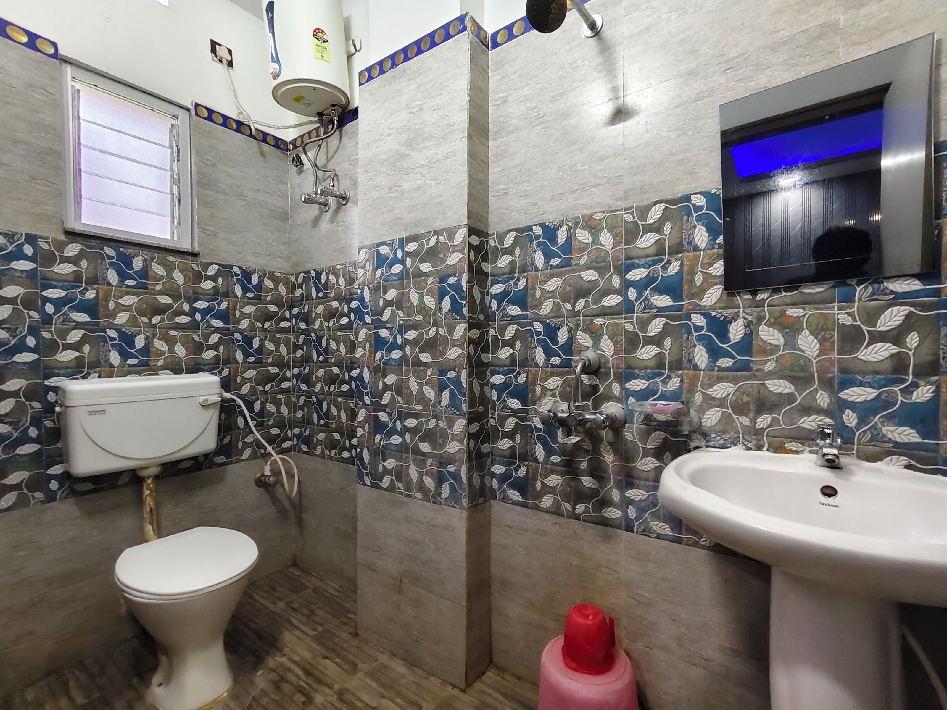 Deluxe-Vierbettzimmer | Badezimmer