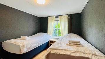 Casa | 2 quartos, roupa de cama