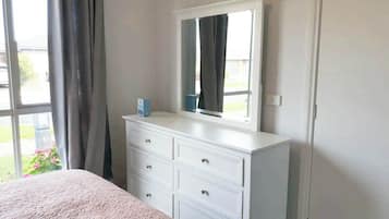 1 Schlafzimmer, Bügeleisen/Bügelbrett, WLAN, Bettwäsche