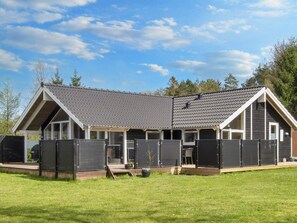 House | Exterior - 4 Star Holiday Home in Ebeltoft (Ebeltoft)