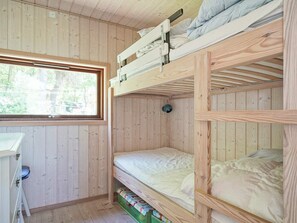 3 bedrooms - 4 Person Holiday Home in Aakirkeby (Akirkeby)