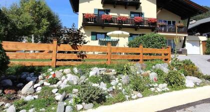 Tranquil Apartment in the Centre of Seefeld