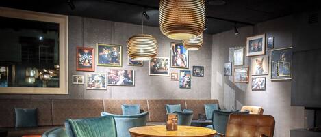 Breakfast, lunch and dinner served