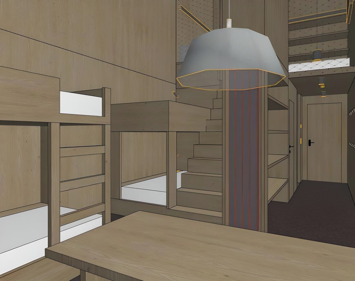 Een kamer met houten wanden, een centrale trap, een tafel en een hanglamp.