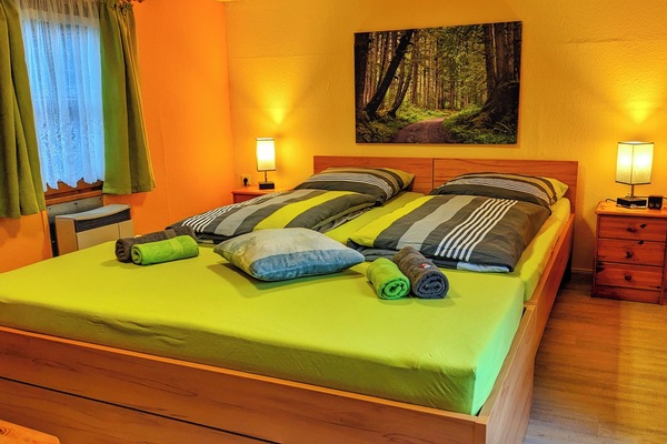 6 slaapkamers, reisbedje, gratis wifi, beddengoed