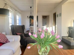 Dining - Holiday Home Eider Cottage (Stapel)