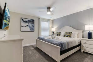 9 habitaciones, tabla de planchar con plancha, cuna de viaje y wifi 