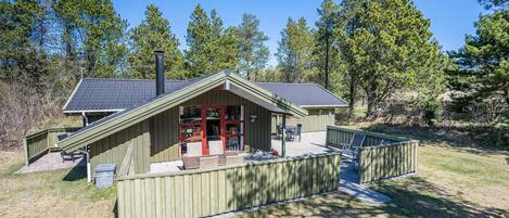 House | Terrace/patio