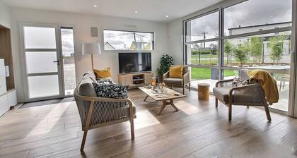 Maison 10 Couchages avec sa piscine intérieure privative chauffée toute l'année