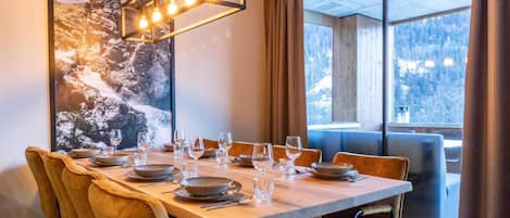 Apartment | Living room