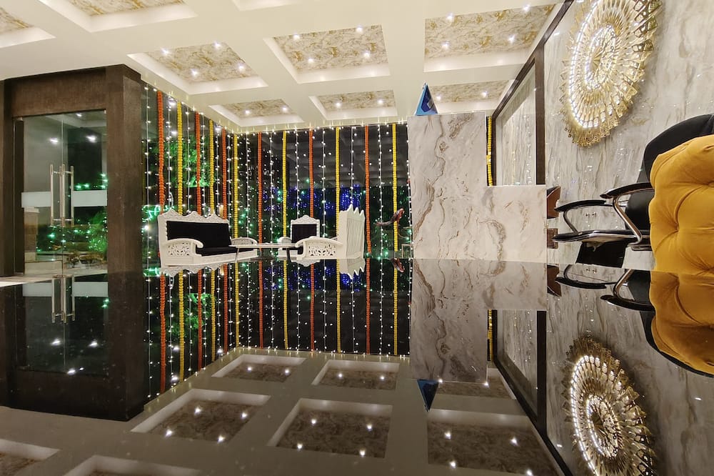 RADIANCE COURTYARD
