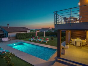 Outdoor pool - Stefanja Modern Retreat (Vodnjan)