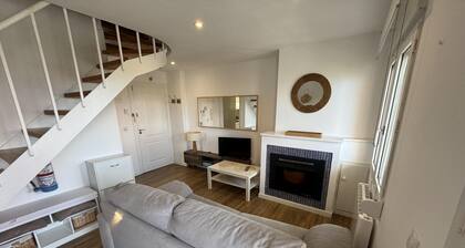 ¡Duplex con terraza en Mogro!