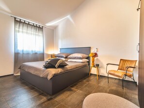 3 bedrooms, individually furnished, iron/ironing board, bed sheets - Luxury and Stylish Villa With Private Pool (Porec)