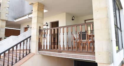 Villa in urban. with pool Villa in urban. with pool