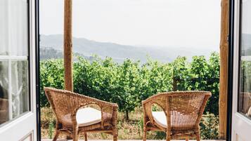 Residenza familiare, vista giardino | Wi-Fi gratuito