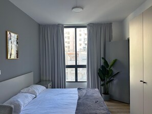 Apartamento Deluxe | 1 dormitorio, escritorio, espacio para trabajar con un portátil