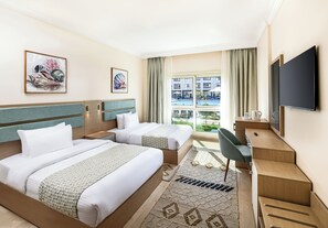 1 bedroom, in-room safe, individually decorated, individually furnished