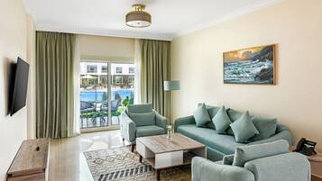 Suite Deluxe, vistas a la piscina