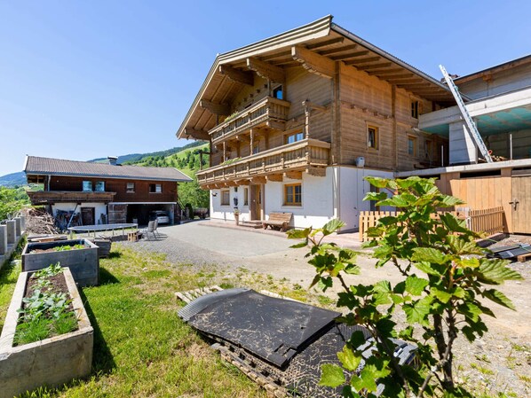 Apartment | Exterior