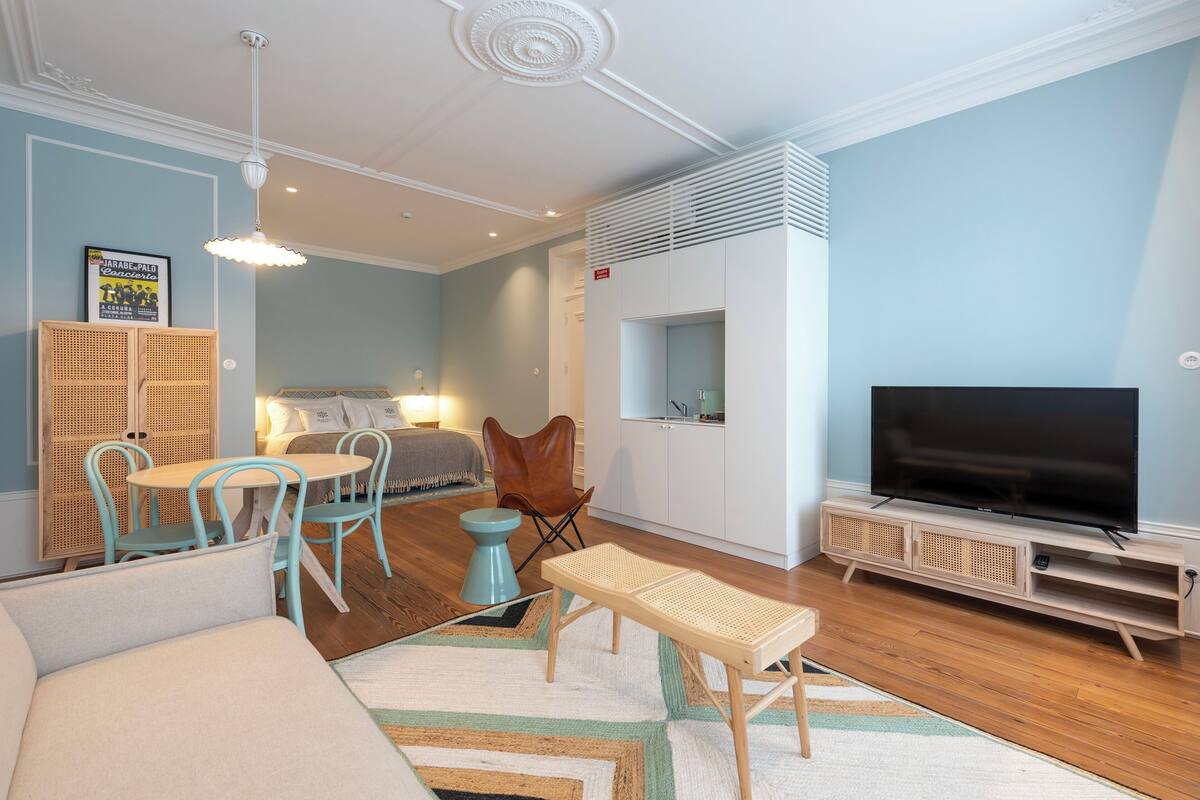 Deluxe Room | 1 bedroom, individually decorated, individually furnished, free WiFi