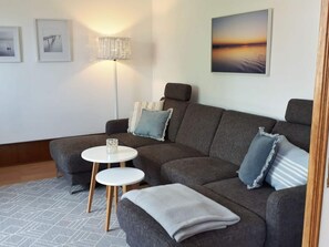 Khu phòng khách