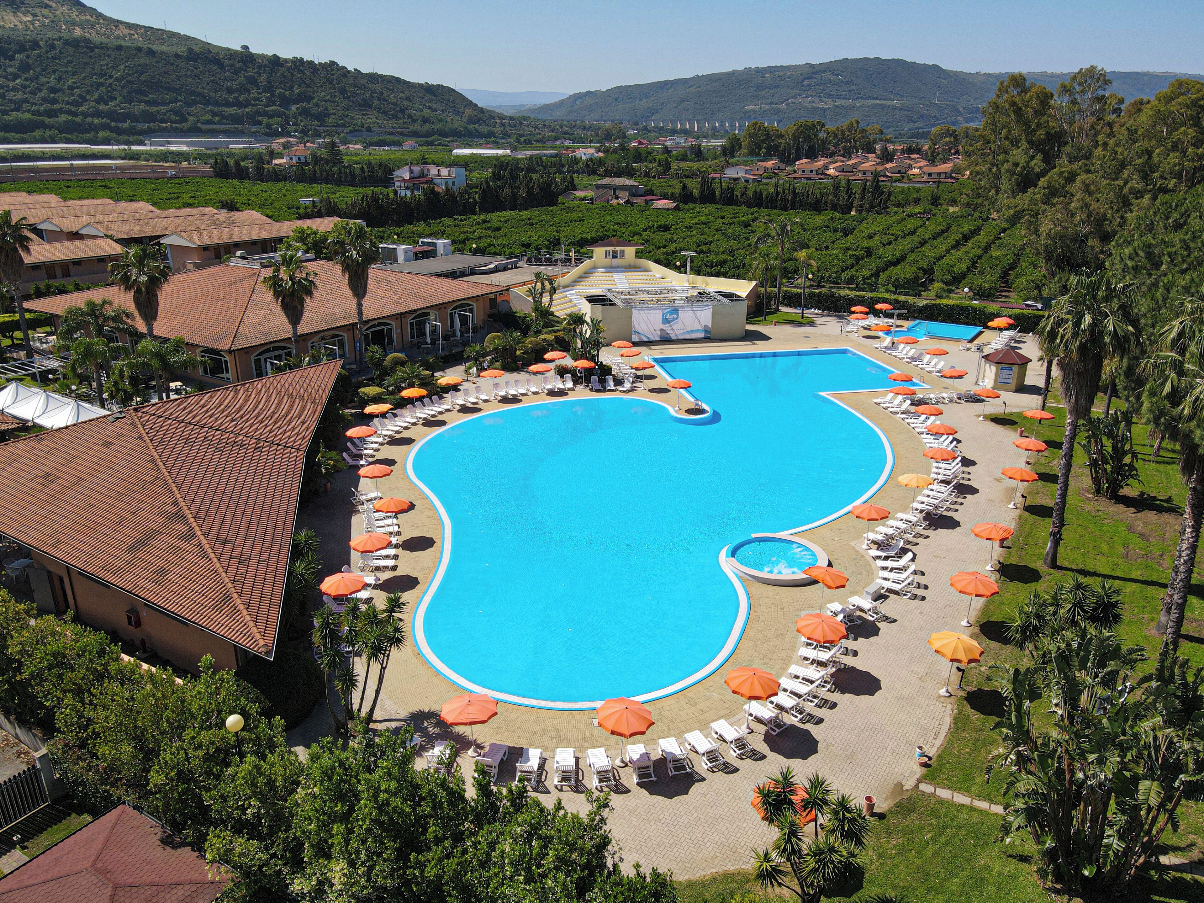 Seasonal outdoor pool