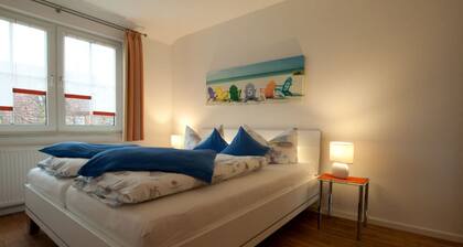 Appealing Apartment Near Town Center