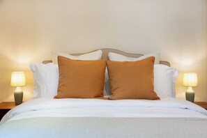 2 chambres, fer et planche Ă repasser, Wi-Fi gratuit, draps fournis