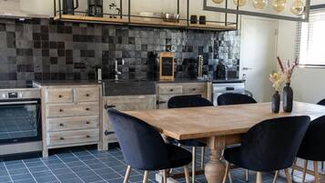 House | Private kitchen