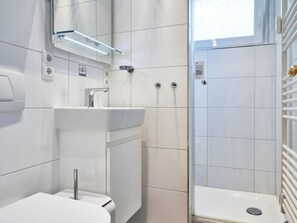 House | Bathroom