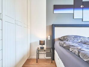 Casa | 1 quarto, ferros/tábuas de passar roupa