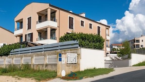 Unclassified image, 2 of 33, button - Carpe Diem Comfortable Holiday Residence (Medulin)