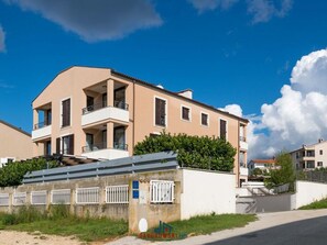 Exterior - Carpe Diem Comfortable Holiday Residence (Medulin)