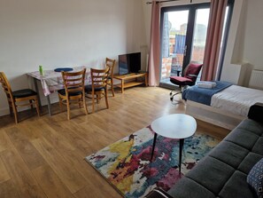 Apartment | Living area - Immaculate 1-bed Apartment in London (London)